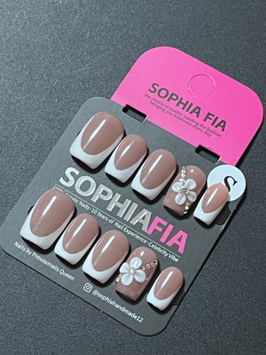 Press On Nails Short Square Korean Daily Elegant Style - Milk Tea Nude Base Classic White French Tip, 3D White Flower with Tiny Clear Rhinestone Chain Accent Acrylic Nail Tips