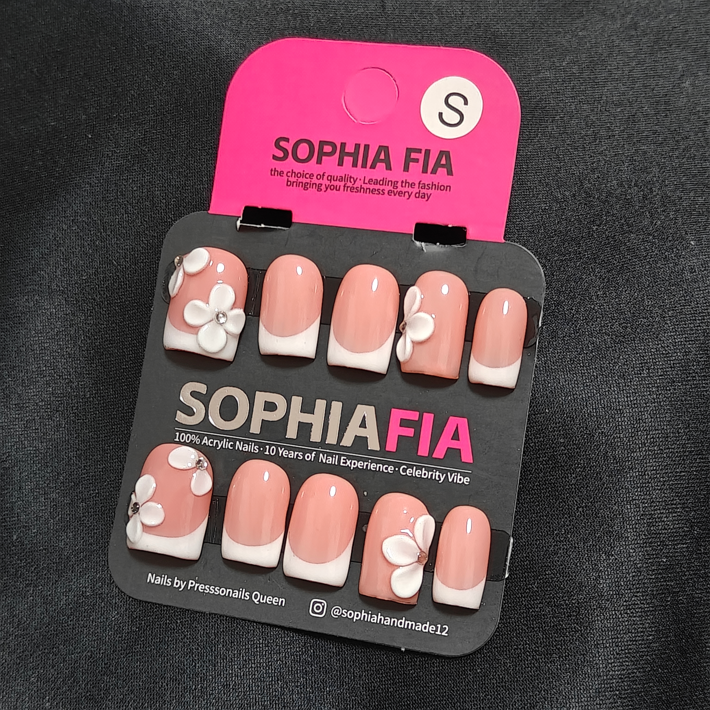Press On Nails Short Square Korean Sweet Girl Daily Style - Peach Nude Pink Base Classic White French Tip, 3D White Flower with Tiny Rhinestone Center Acrylic Nail Tips