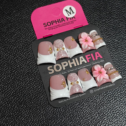 Soft Daily Short Square Press On Nails Nude‑White Tone 3D Flower Lace French Gold Starfish Pearl Women Casual Work Manicure