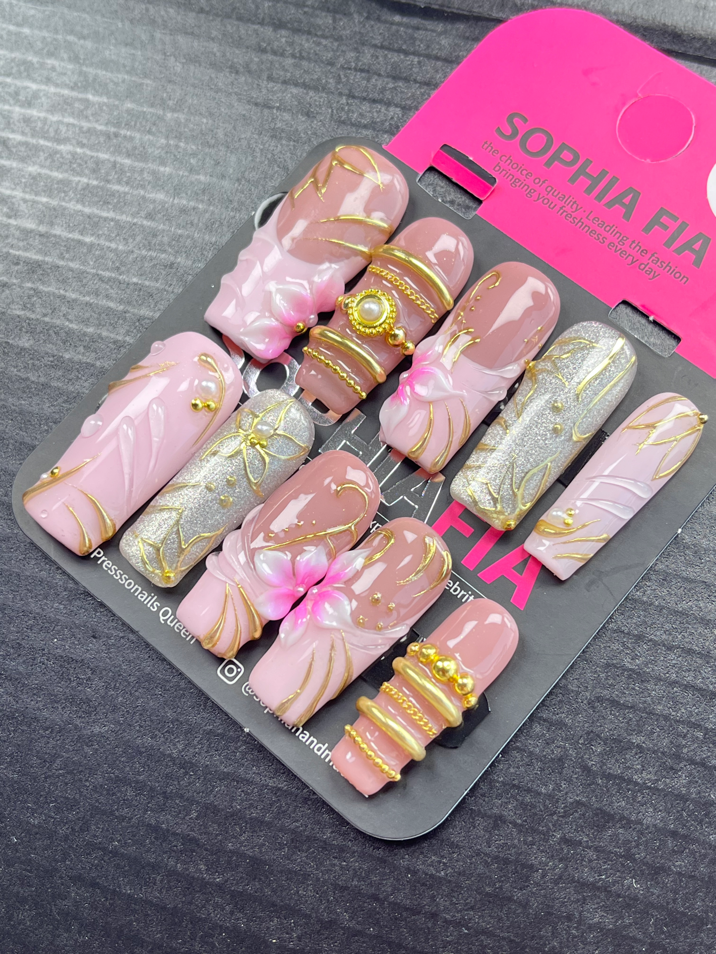 Oriental Style Nude Pink Press On Nails Long Square Shape Hand Drawn Golden Vein Lines 3D Gradient Floral Pearl Gold Bead Chain Decoration Reusable Acrylic Nail Tips